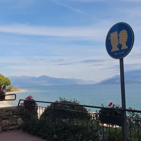 Adriana Appartement Sirmione