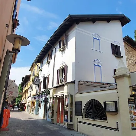 Adriana Appartement Sirmione